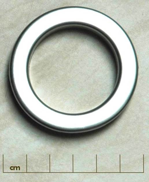 Large Eyelets